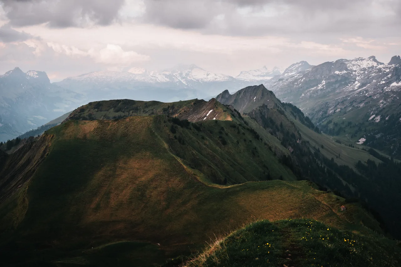 Gruener grat, Landschaftsfotografie Schweiz von Thomas Leuthard